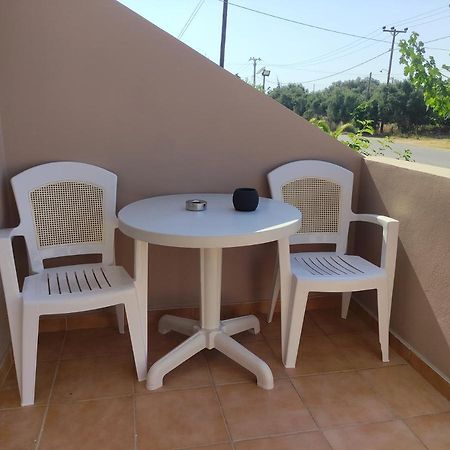 #4 Giorgos & Chara Apartments Nea Kydonia Eksteriør bilde